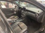 Mercedes-Benz A 2017 Musta