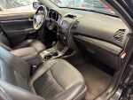Kia Sorento 2011 Musta