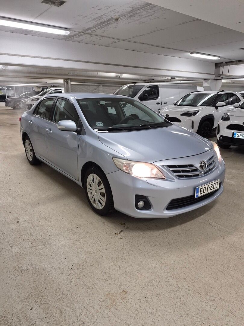 Toyota Corolla 2011 Sininen