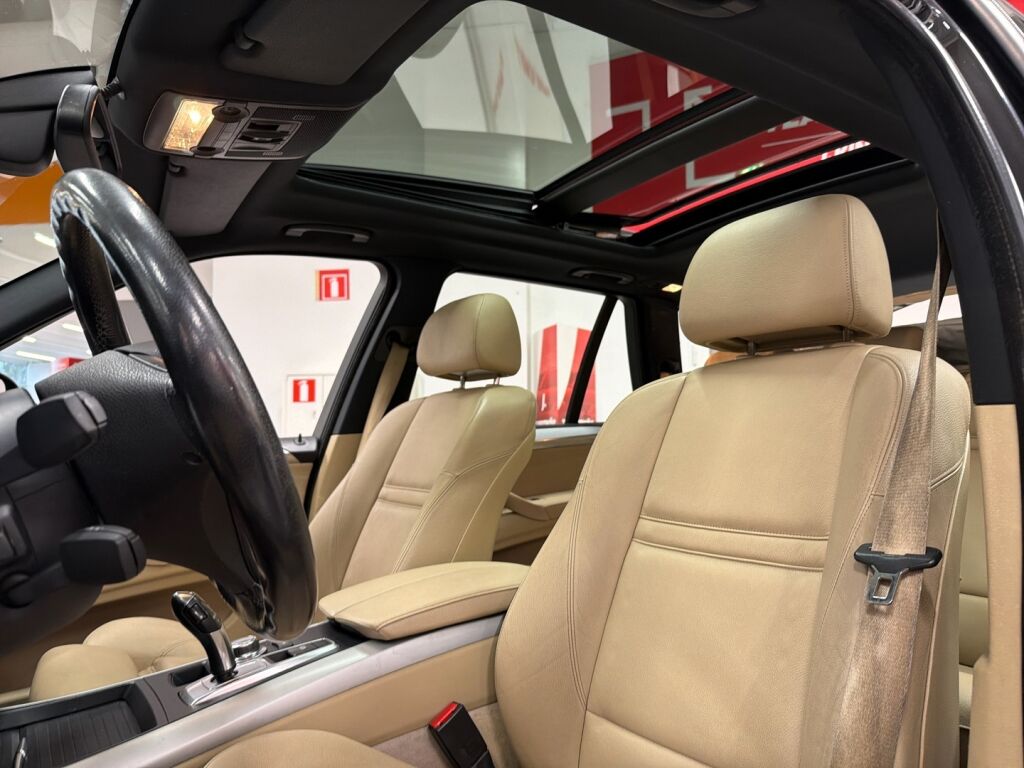 BMW X5 2007 Musta