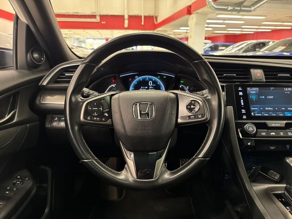 Honda Civic 2018 Valkoinen