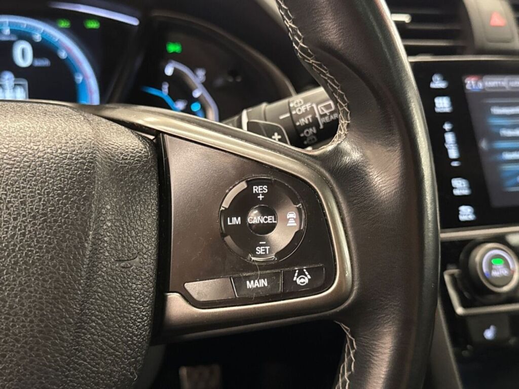 Honda Civic 2018 Valkoinen