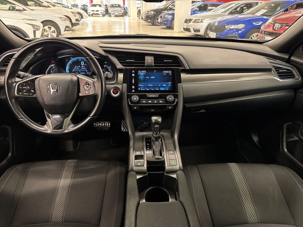 Honda Civic 2018 Valkoinen