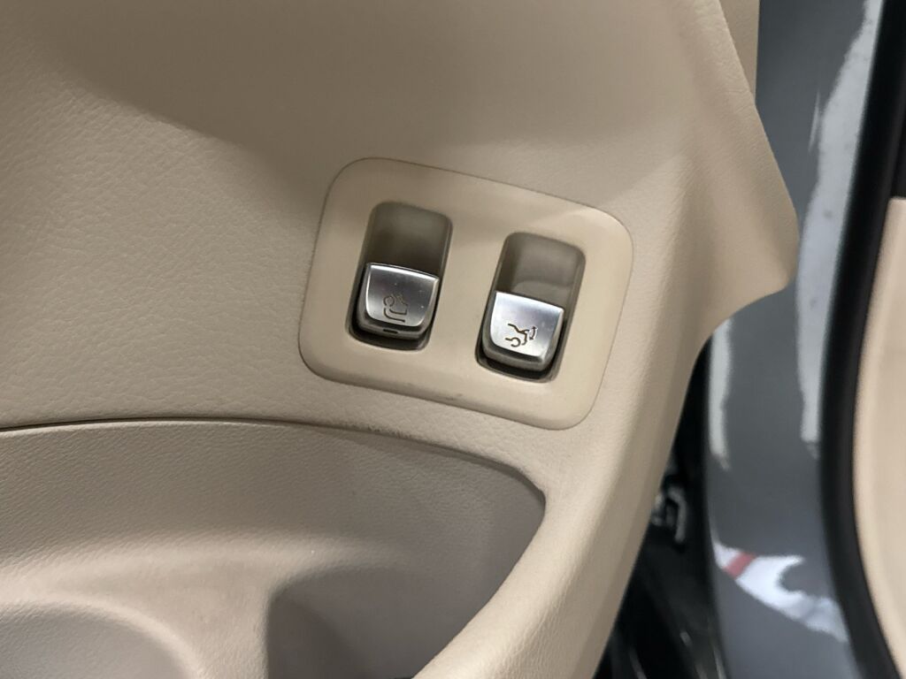 Mercedes-Benz GLC 2017 Harmaa