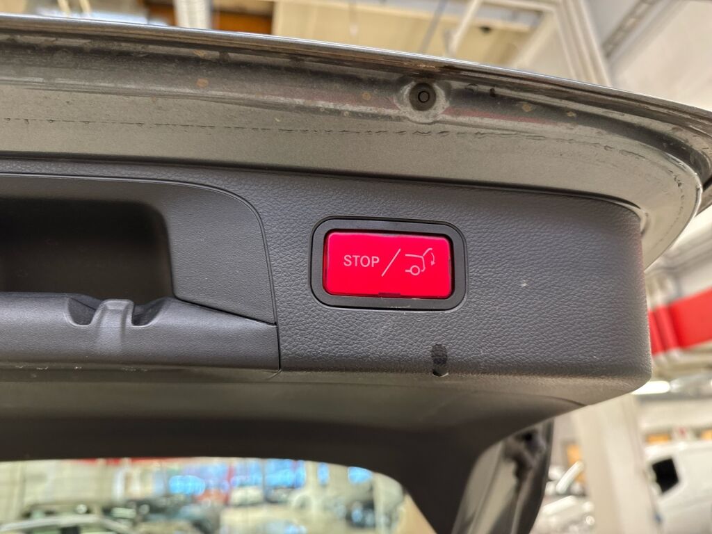 Mercedes-Benz GLC 2017 Harmaa