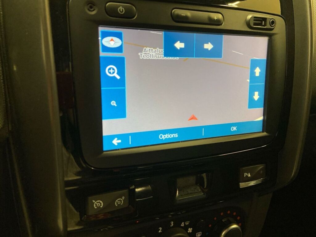 Dacia Duster 2017 Musta