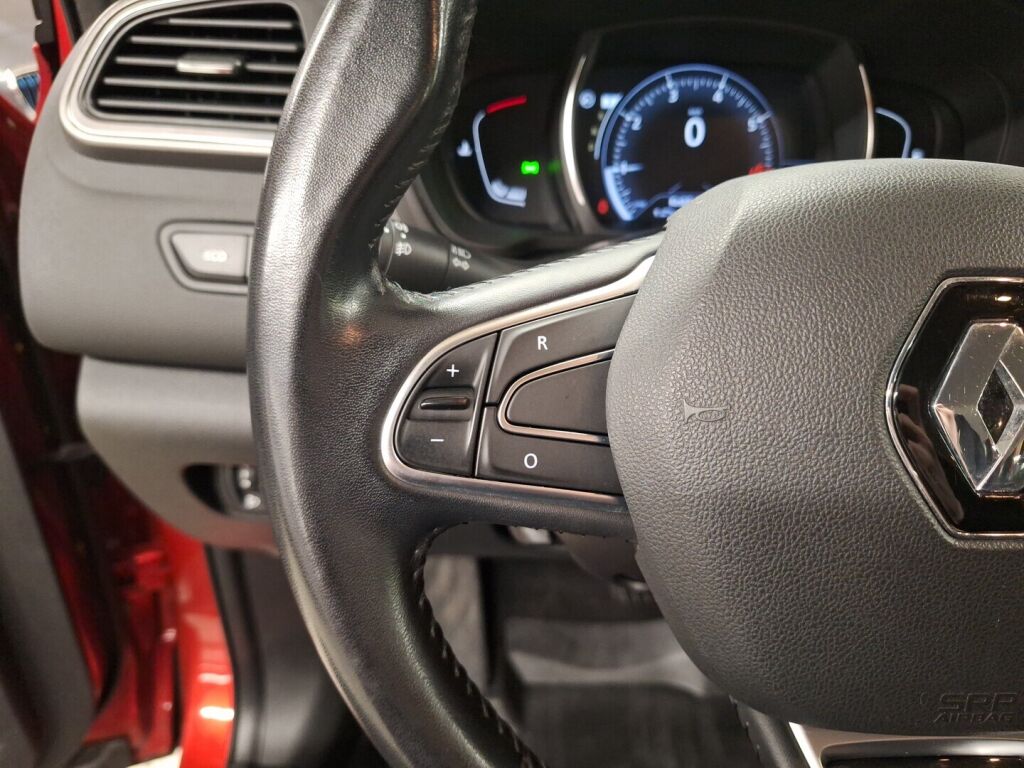 Renault Kadjar 2018 Punainen