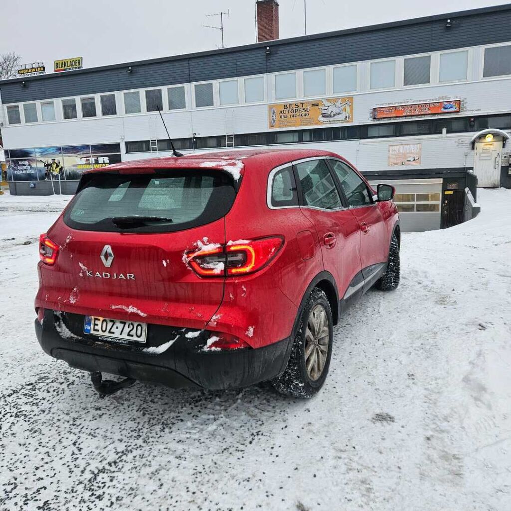 Renault Kadjar 2018 Punainen