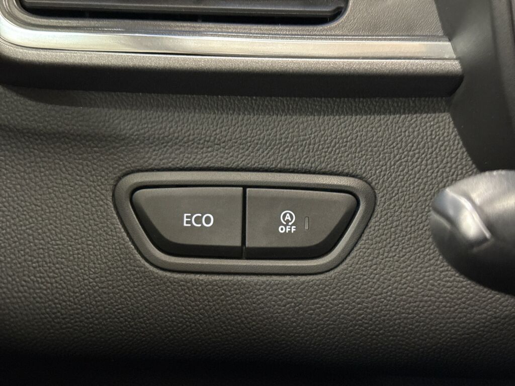 Renault Kadjar 2018 Punainen