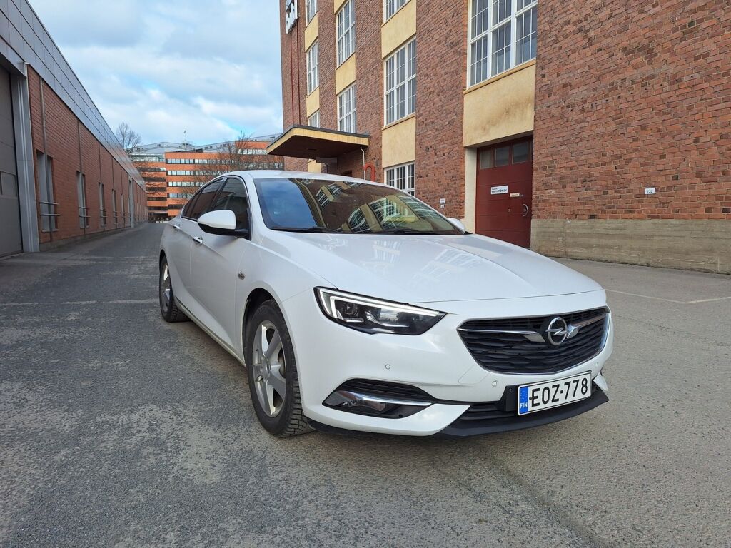 Opel Insignia 2018 Valkoinen