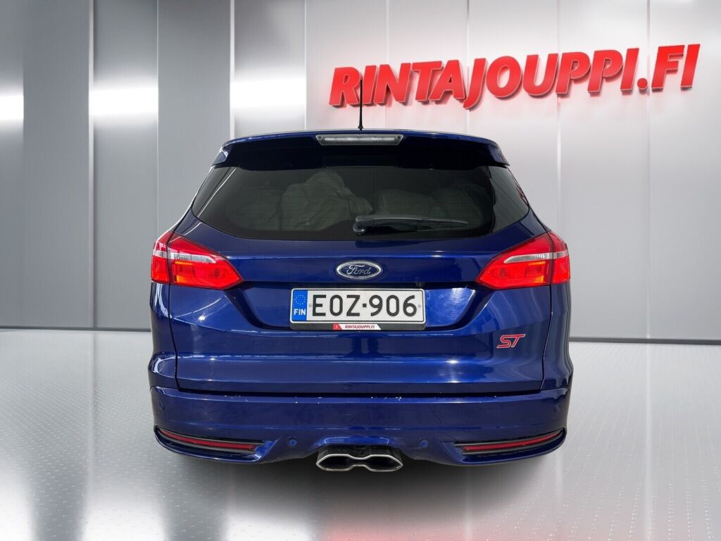 Ford Focus 2017 Sininen
