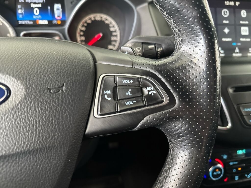 Ford Focus 2017 Sininen