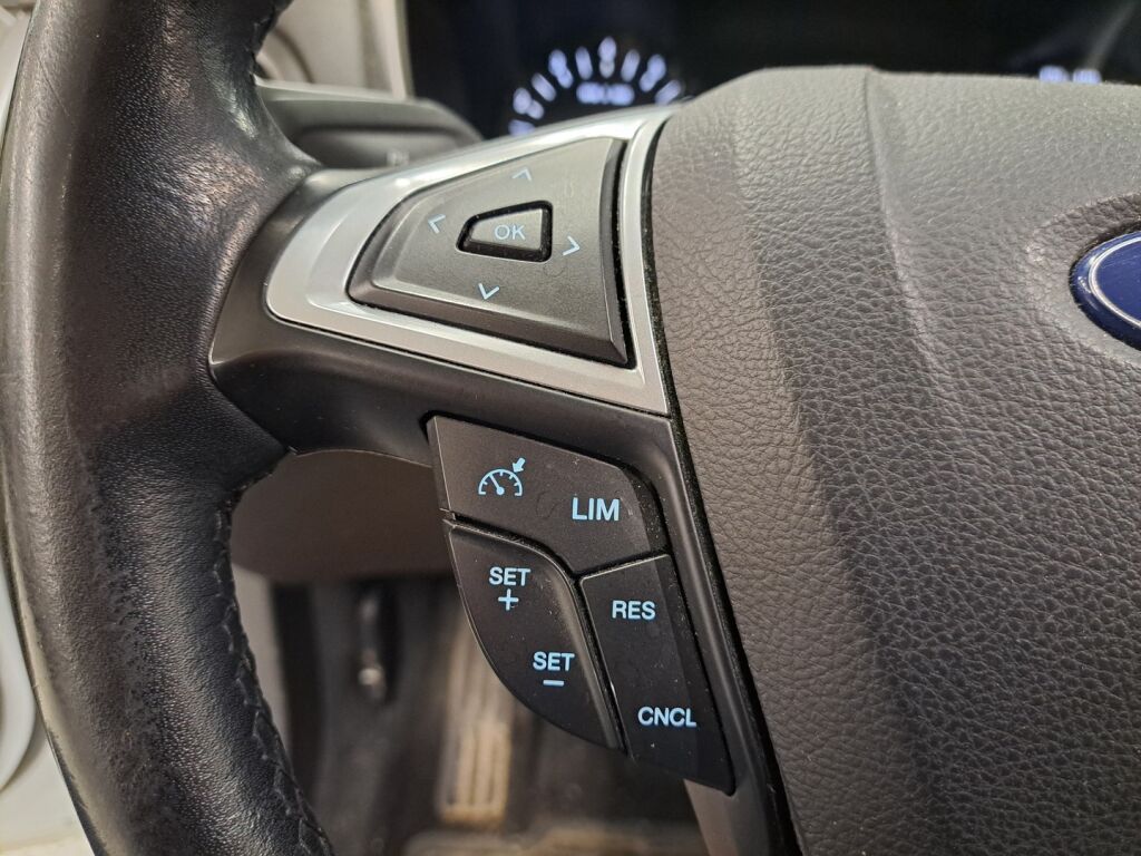 Ford Mondeo 2018 Valkoinen