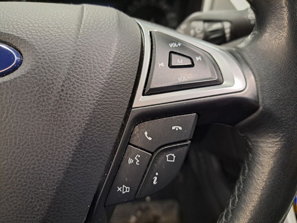 Ford Mondeo 2018 Valkoinen