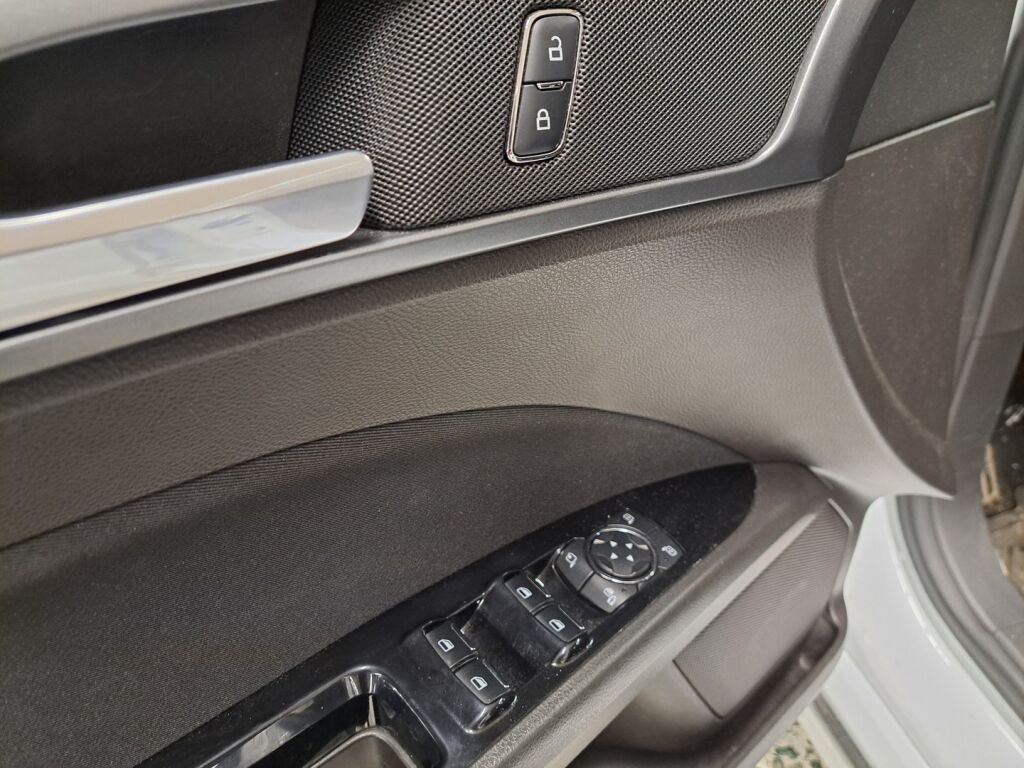 Ford Mondeo 2018 Valkoinen