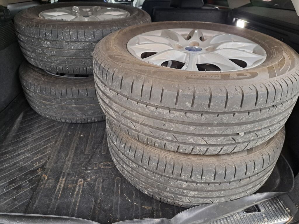 Ford Mondeo 2018 Valkoinen