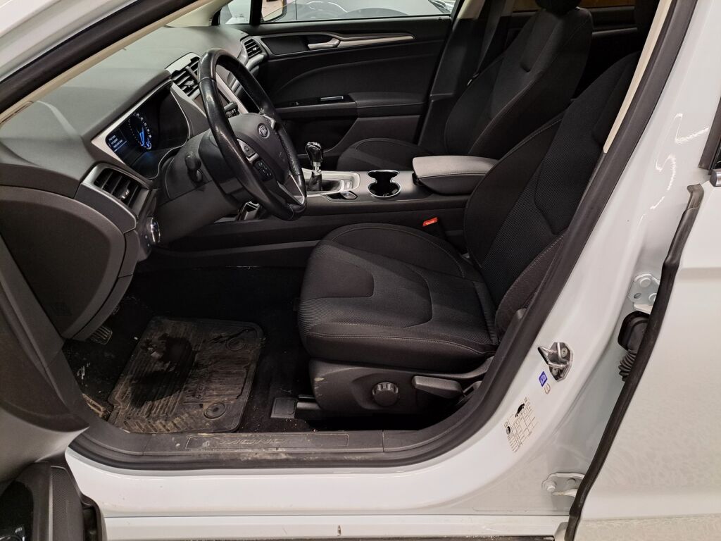 Ford Mondeo 2018 Valkoinen