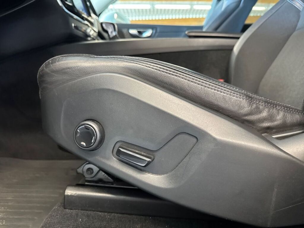 Volvo XC60 2018 Valkoinen