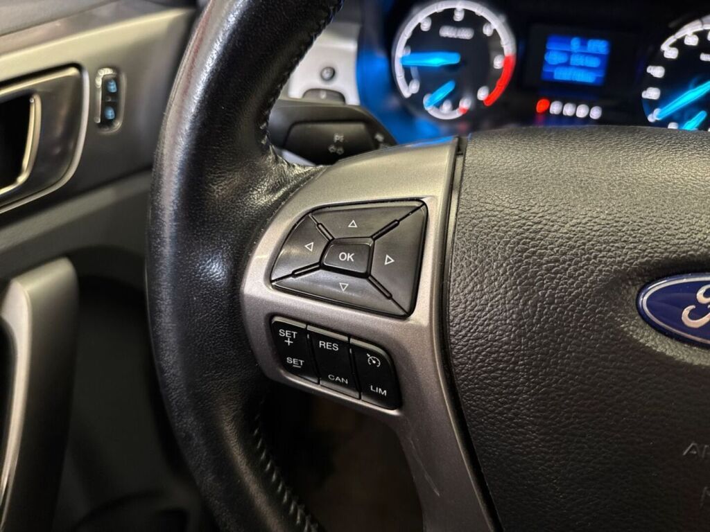 Ford Ranger 2018 Sininen