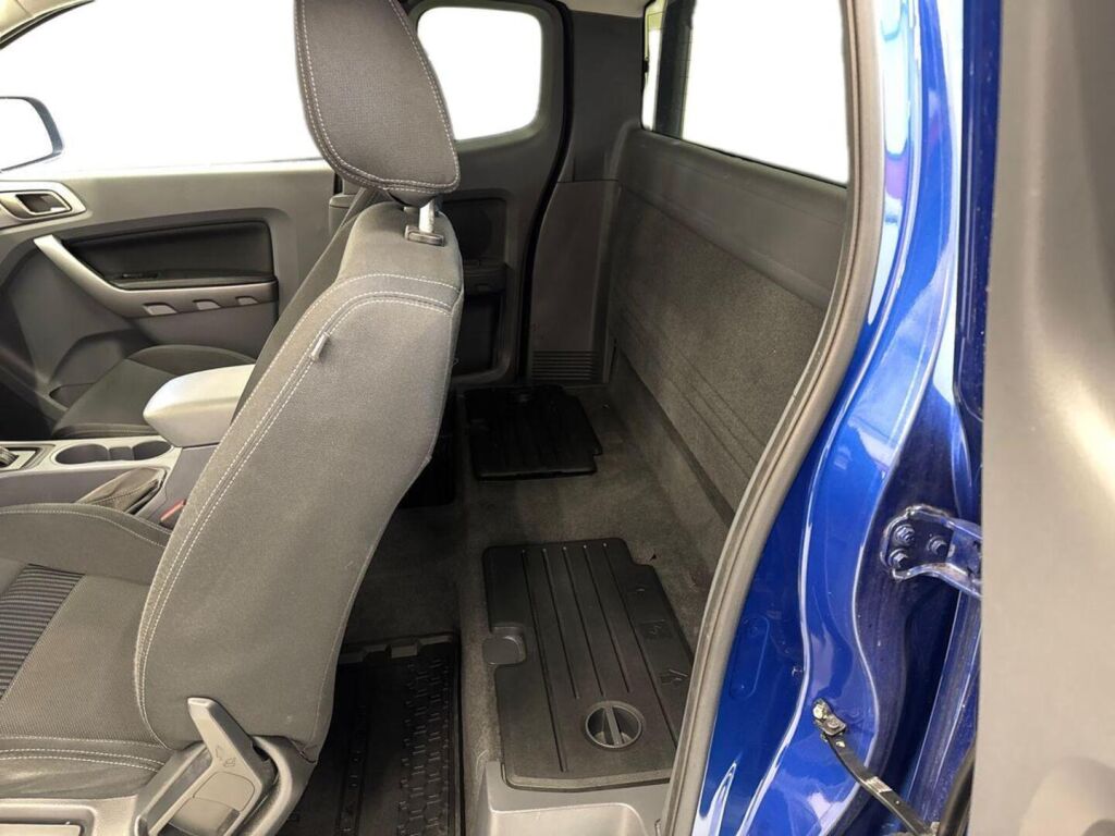 Ford Ranger 2018 Sininen