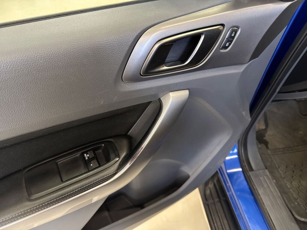 Ford Ranger 2018 Sininen