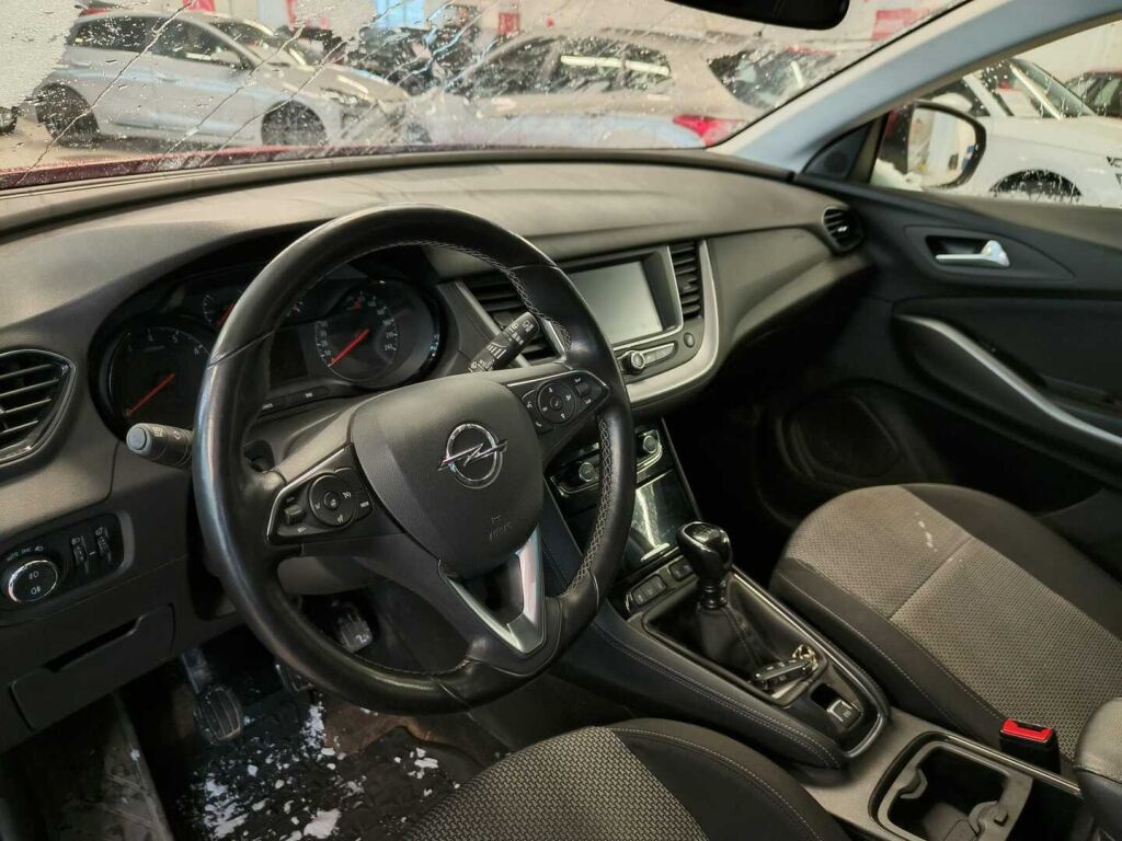 Opel Grandland X 2018 Punainen