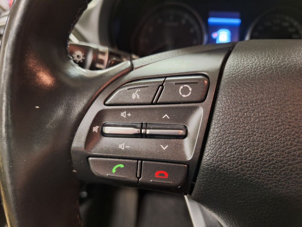 Hyundai i30 Wagon 2018 Ruskea (beige)