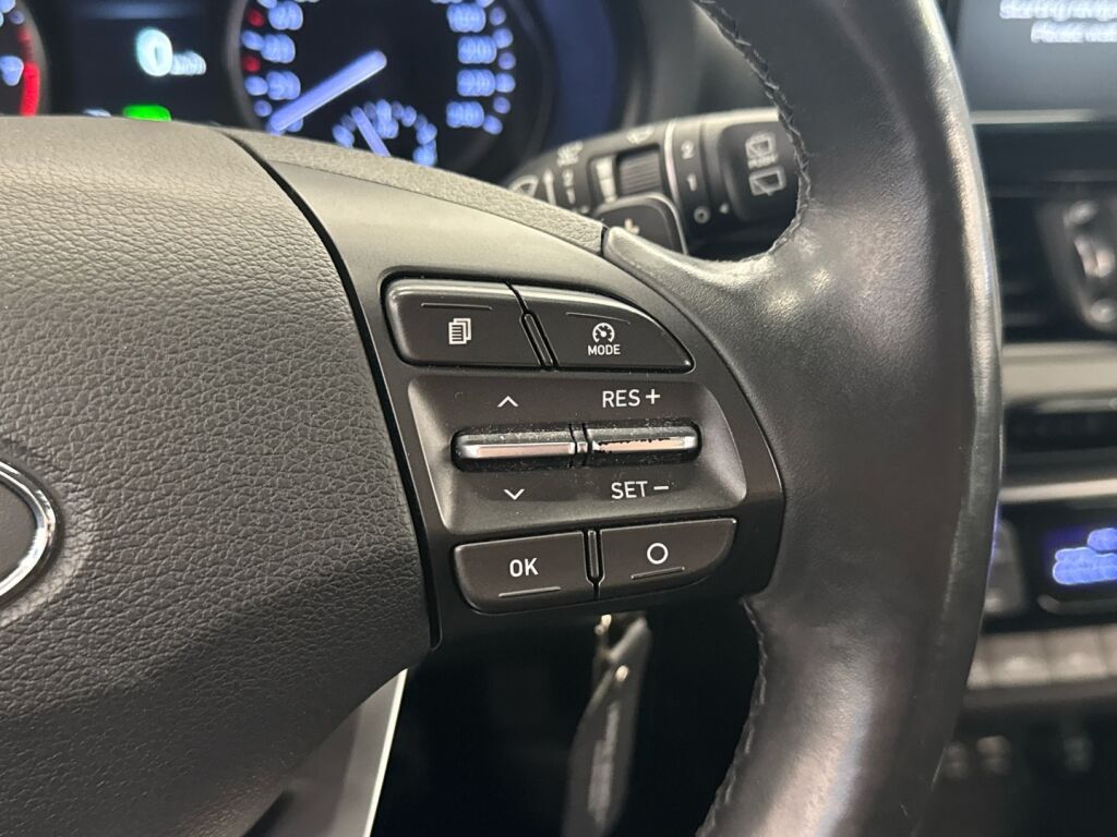 Hyundai i30 Wagon 2018 Punainen