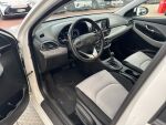 Hyundai i30 Fastback 2018 Valkoinen