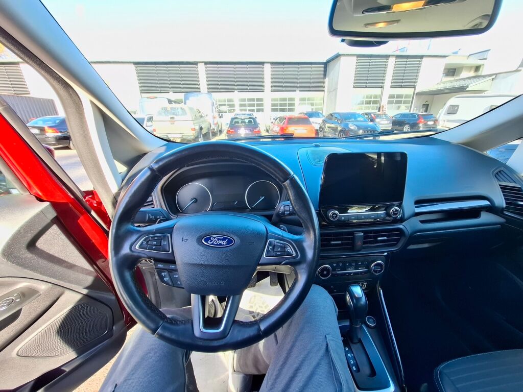Ford Ecosport 2018 Punainen