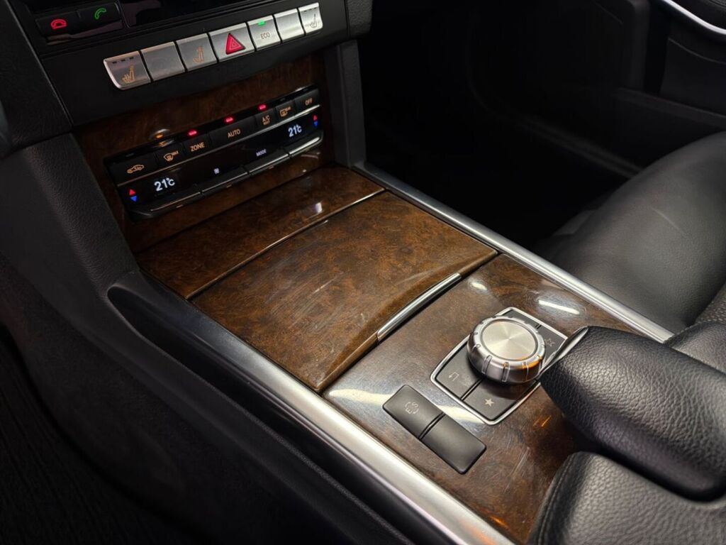 Mercedes-Benz E 2013 Musta