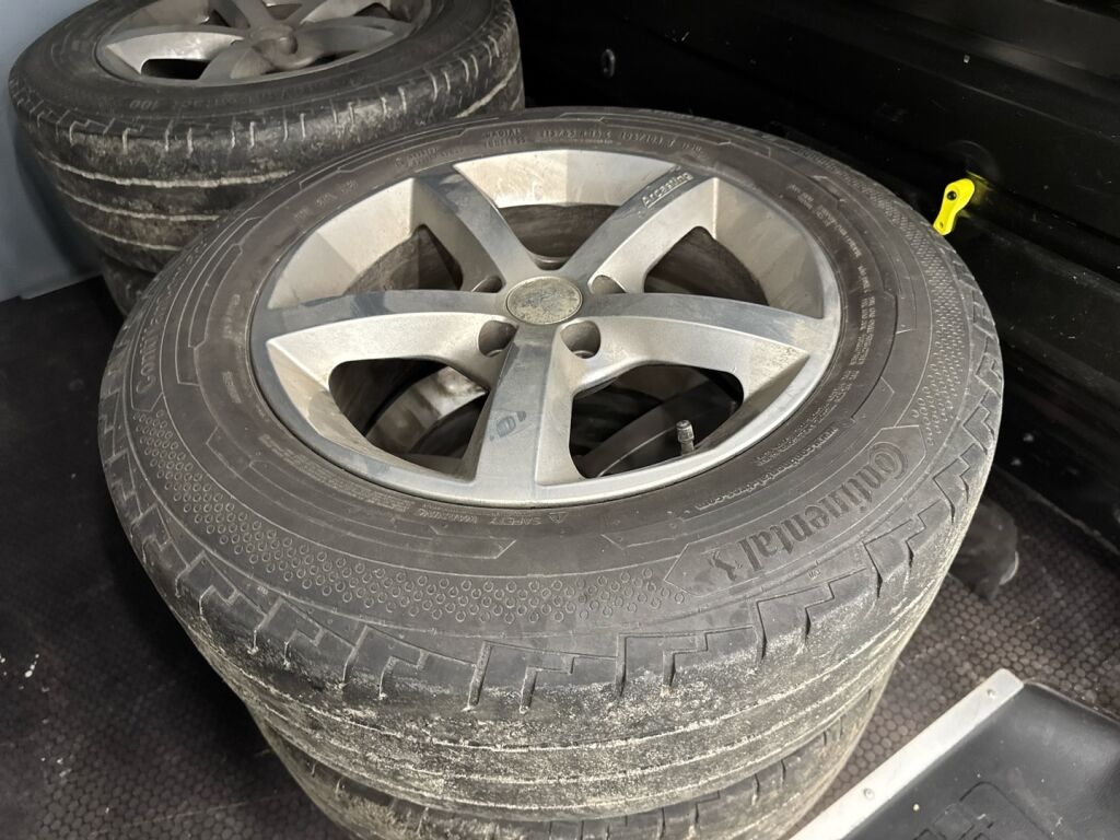 Toyota Proace 2018 Musta