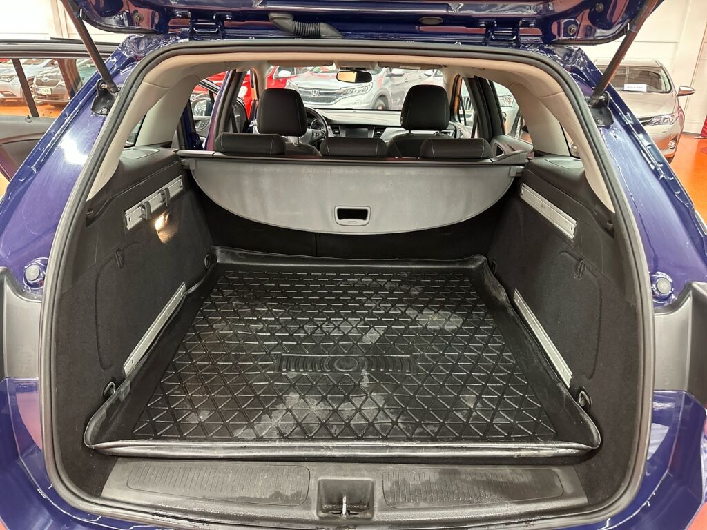 Opel Astra 2018 Sininen