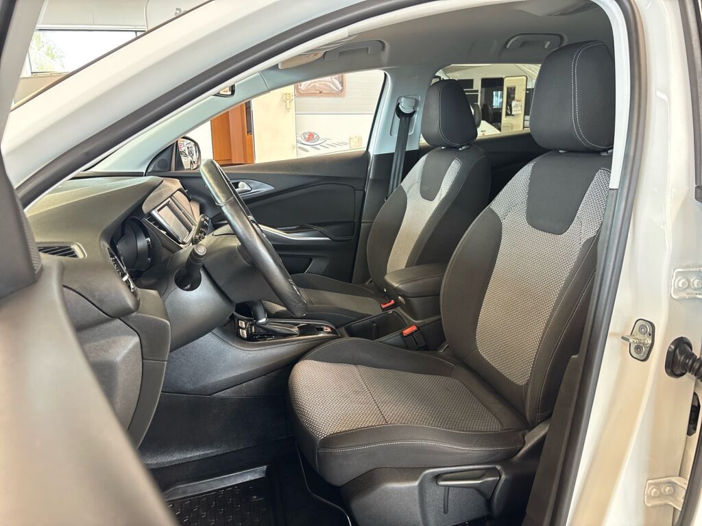 Opel Grandland X 2018 Valkoinen