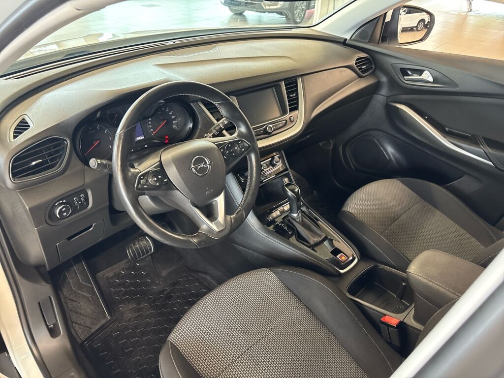 Opel Grandland X 2018 Valkoinen