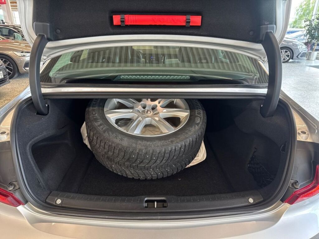 Volvo S90 2018 Harmaa