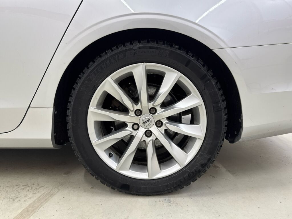 Volvo S90 2018 Harmaa