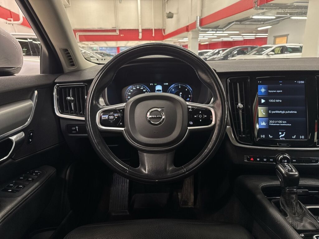 Volvo S90 2018 Harmaa