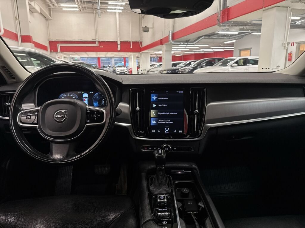 Volvo S90 2018 Harmaa