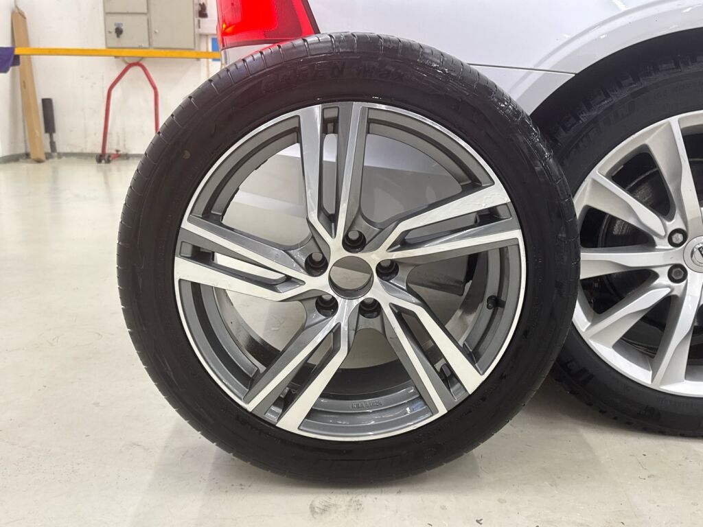 Volvo S90 2018 Harmaa