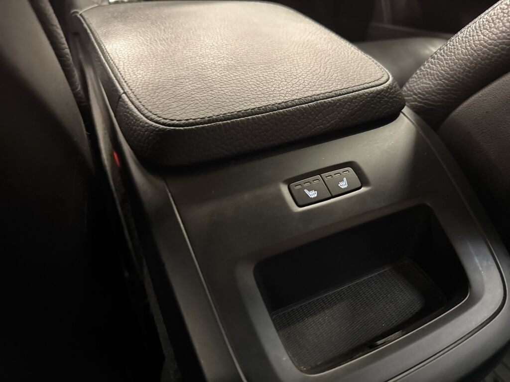 Volvo S90 2018 Harmaa