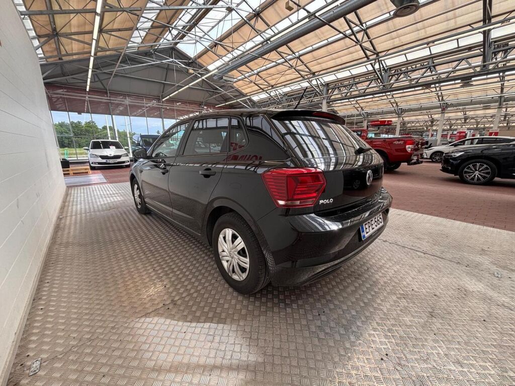 Volkswagen Polo 2018 Musta