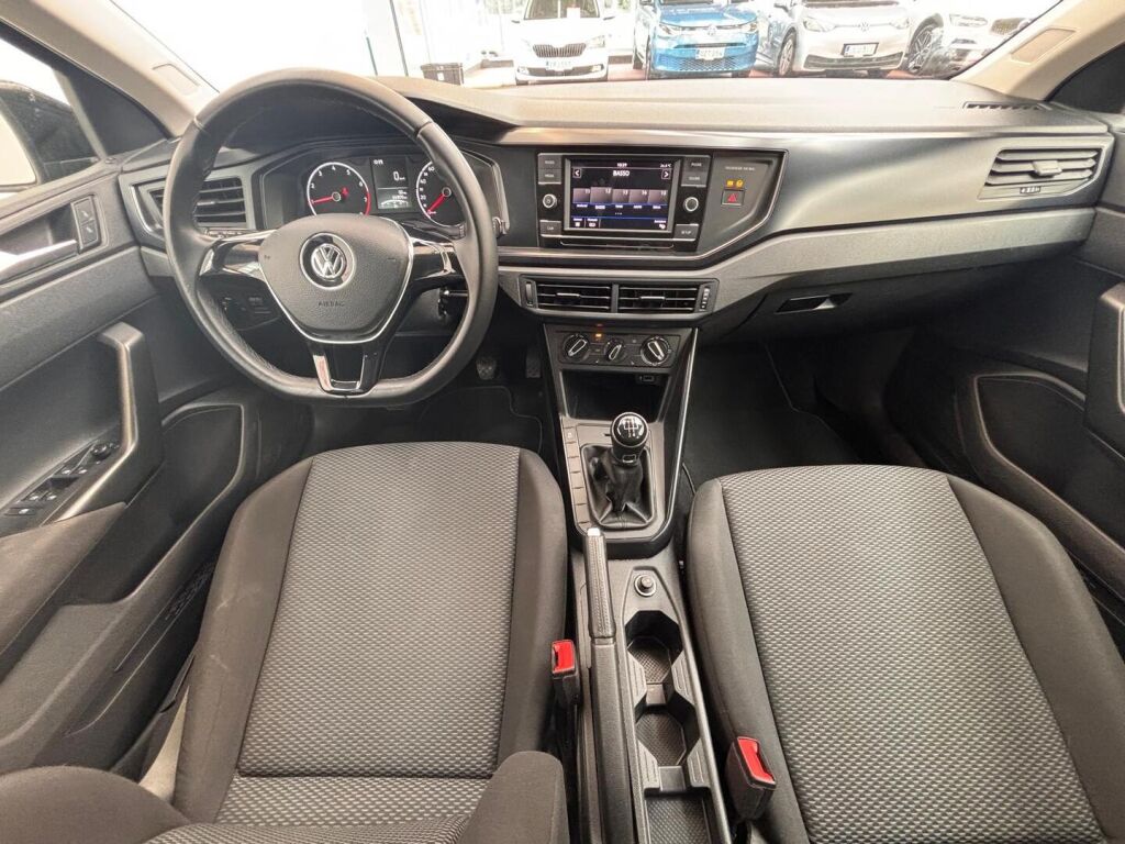 Volkswagen Polo 2018 Musta