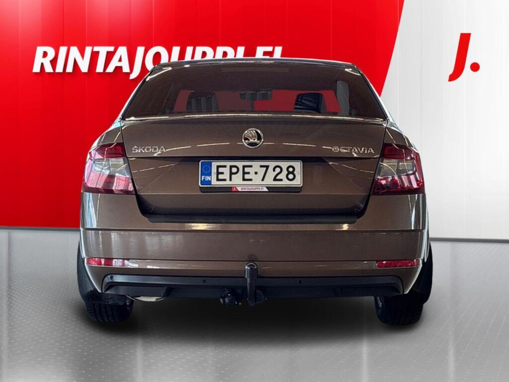 Skoda Octavia 2018 Ruskea (beige)