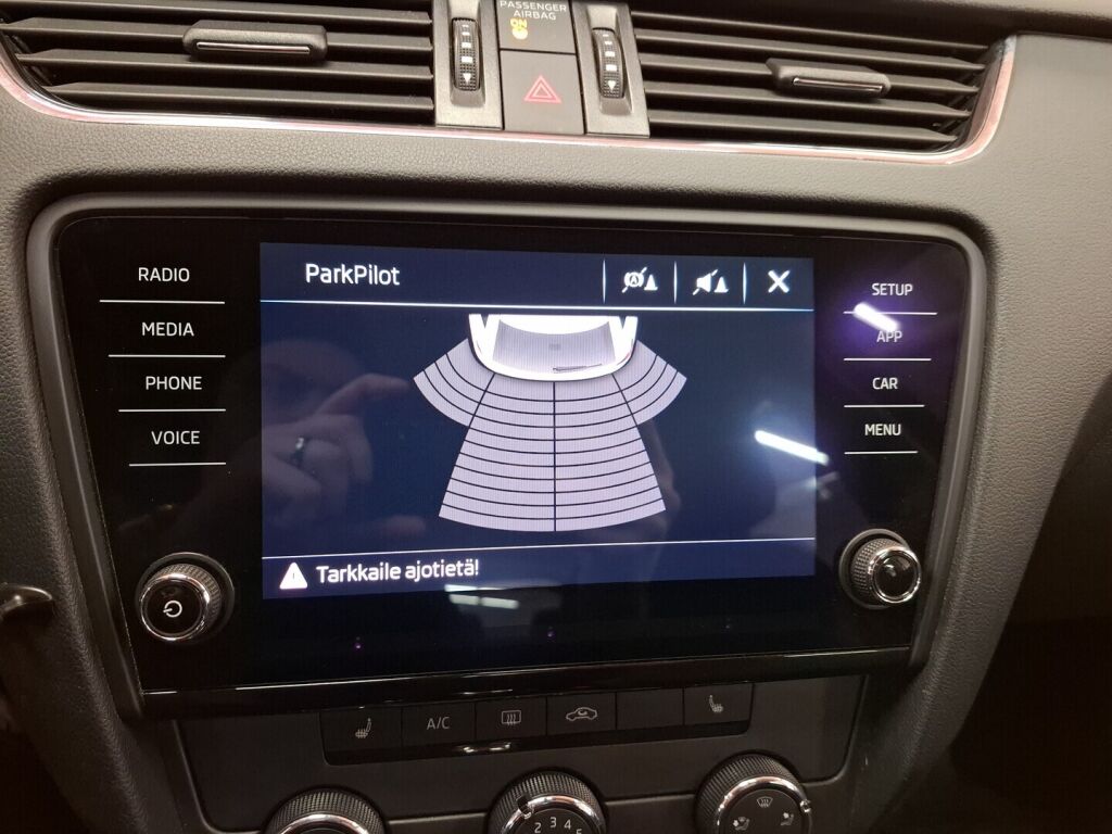 Skoda Octavia 2018 Musta