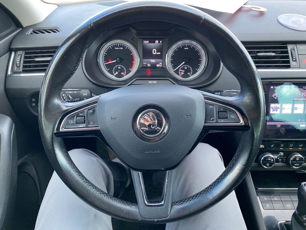 Skoda Octavia 2018, kuva 7/11
