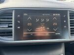 Peugeot 308 2018 Valkoinen