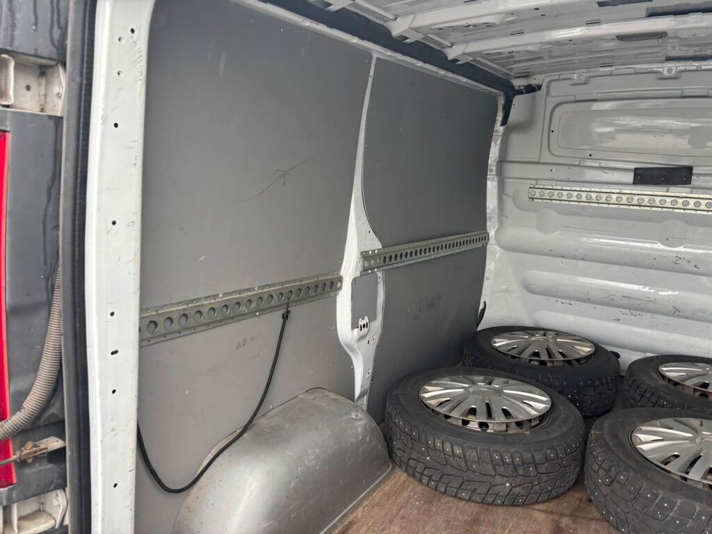 Opel Vivaro 2008 Valkoinen