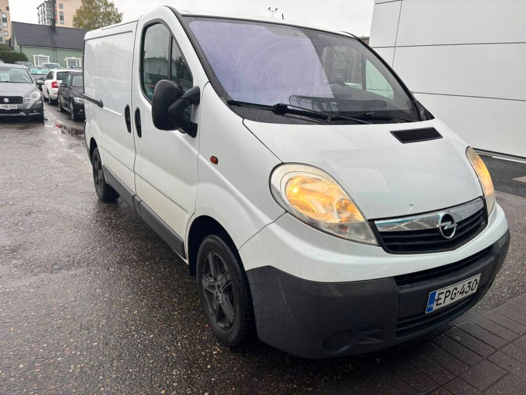 Opel Vivaro 2008 Valkoinen