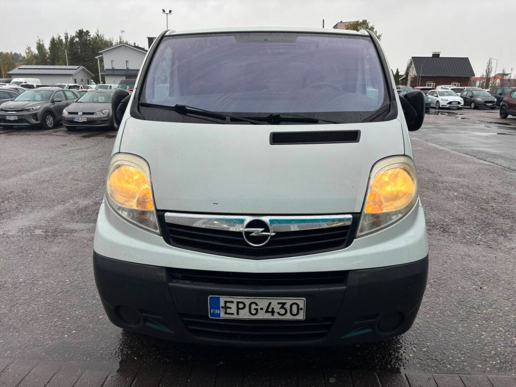 Opel Vivaro 2008 Valkoinen